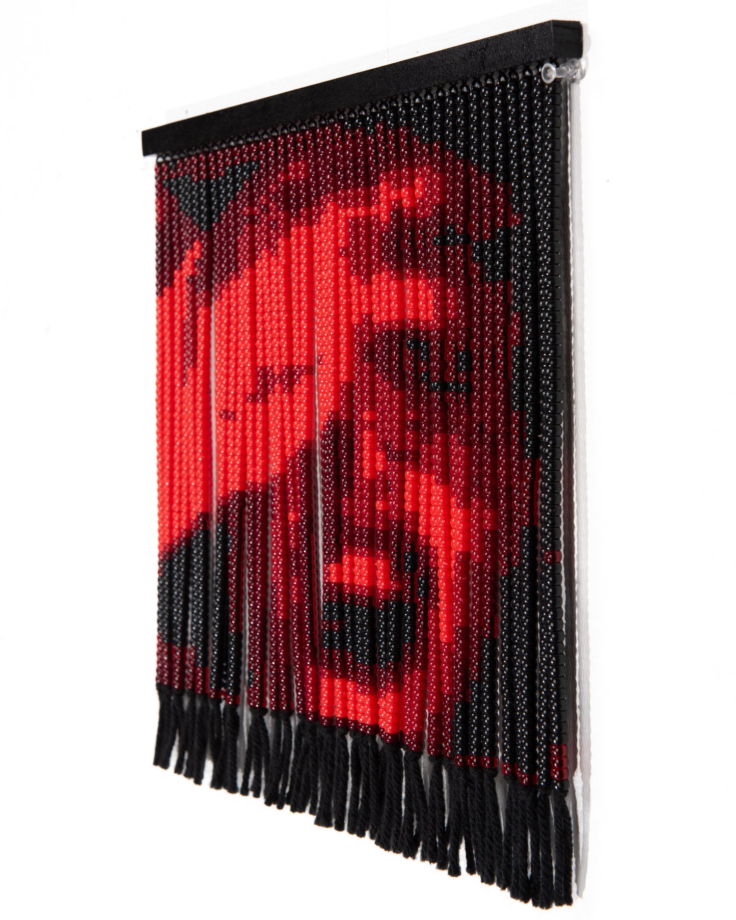Medium 3EB Mini Bead Photo Curtain by Noorann Matties (Side View)